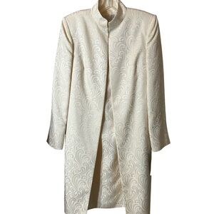 BRAND NEW!! Tahari Cream Patterned Dress Coat